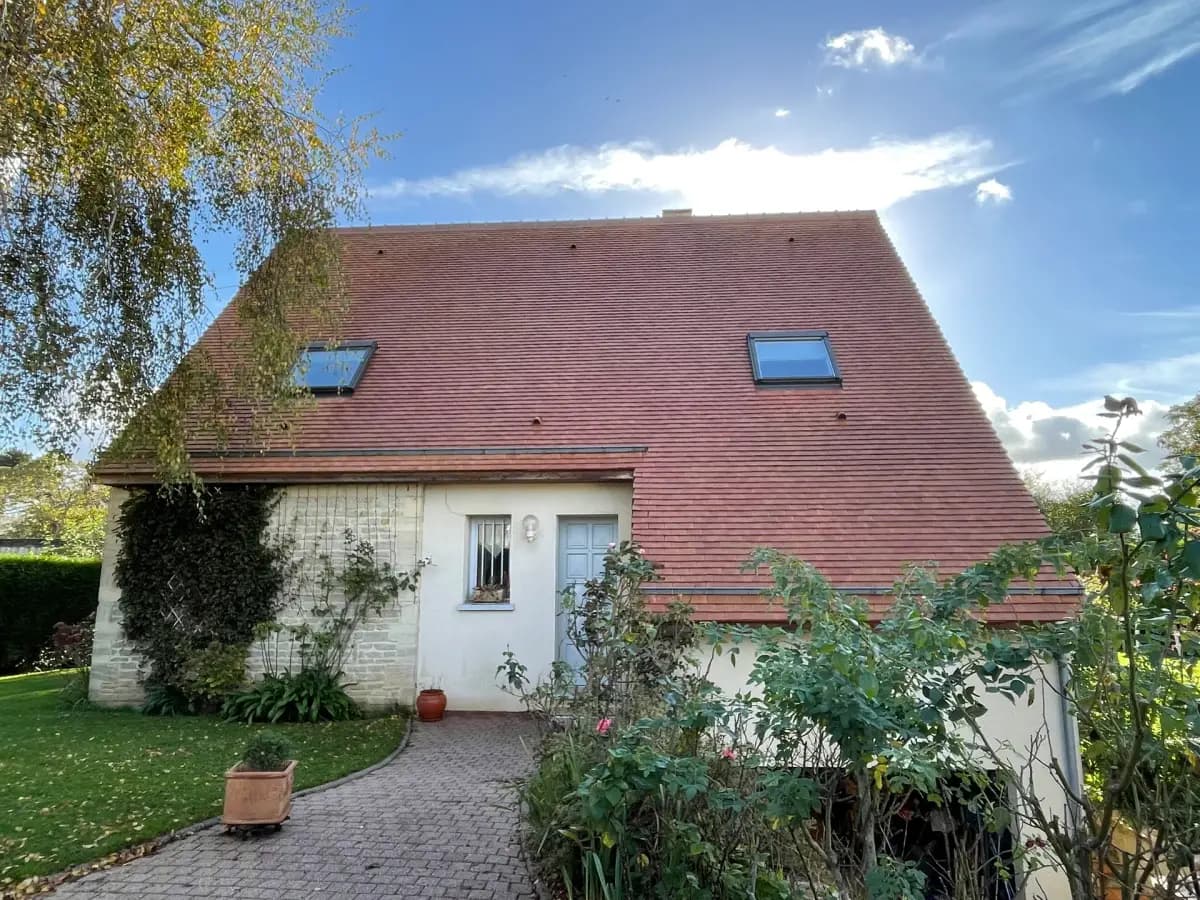 Après démoussage de toiture à Calvados par Normandie Nettoyage — résultat professionnel garanti Calvados (14)