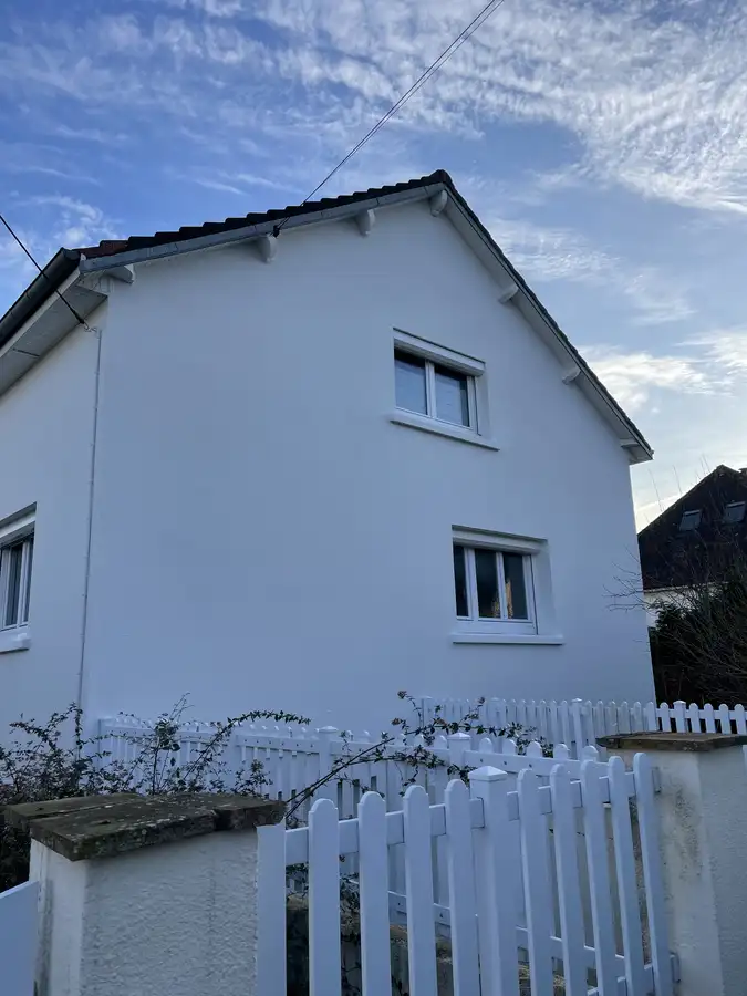 Après hydrofuge coloré à Le Havre par Normandie Nettoyage — rendu peinture longue durée Calvados (76600)