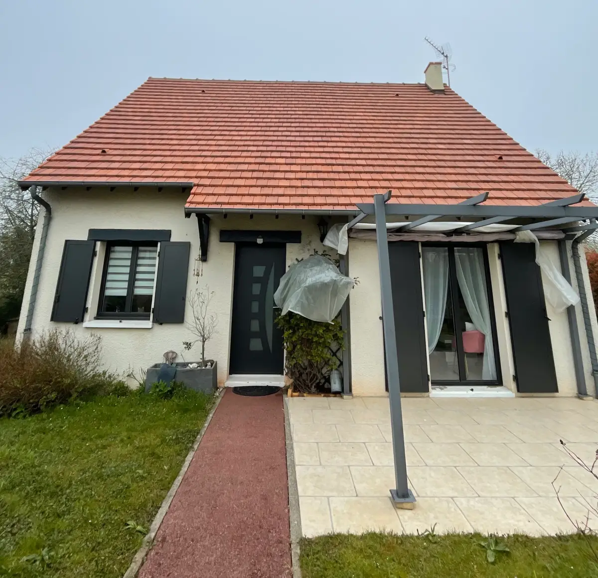 Après démoussage de toiture à Rouen par Normandie Nettoyage — résultat professionnel garanti Calvados (76000)